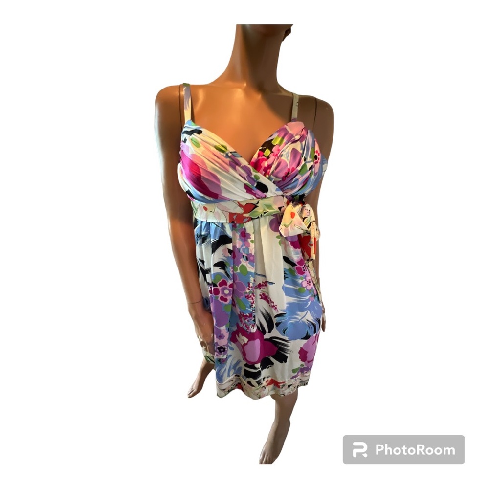 Single Dress size P/00 flowered New With Tags silk dress